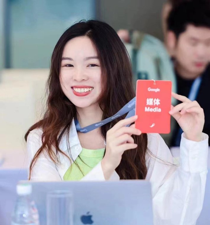 AI周报 |豆包、千问下线智能体功能;阿里内部全面禁用Claude Code